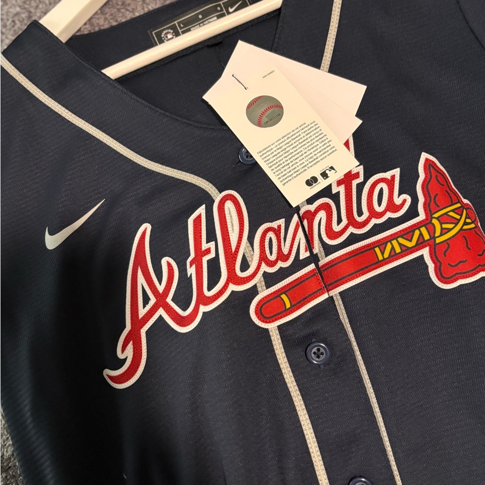 Atlanta Braves Nike Blue and Red Buttoned Jersey NWT